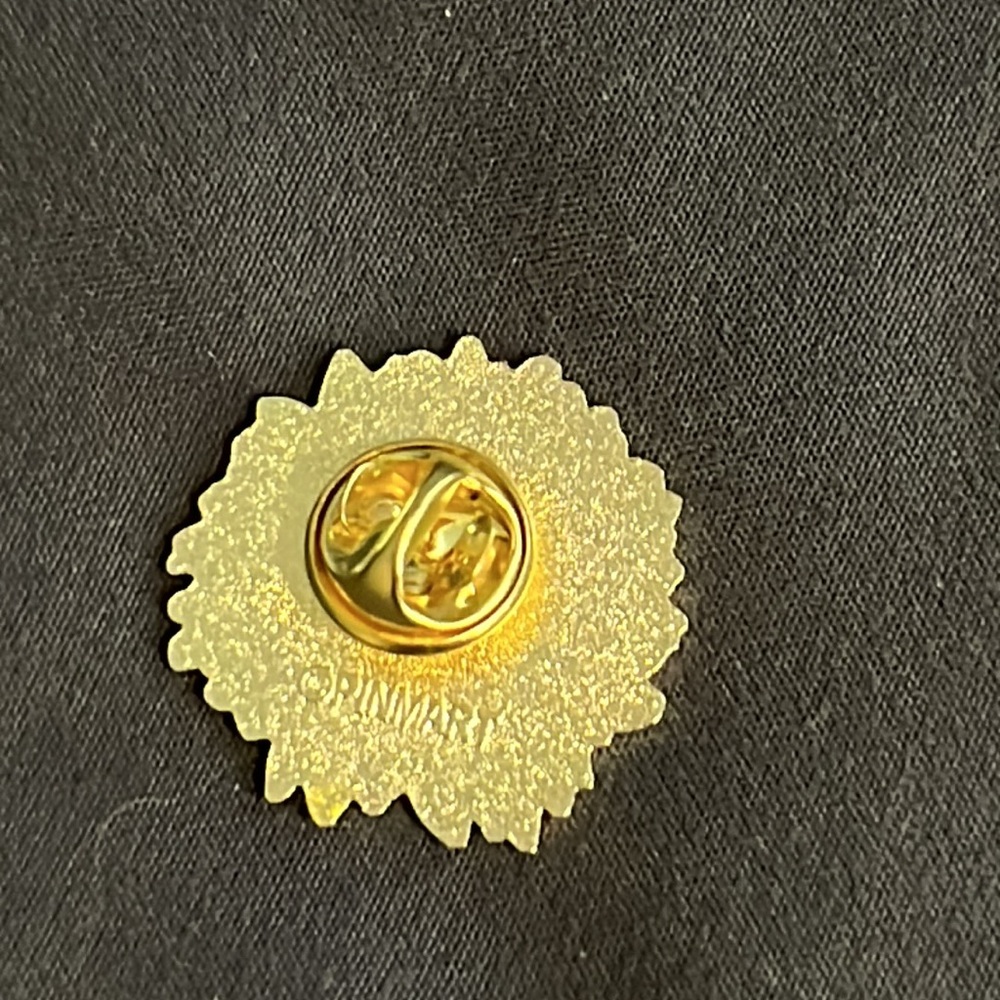 Sunflower 🌻 Pin - Picture 2 of 2